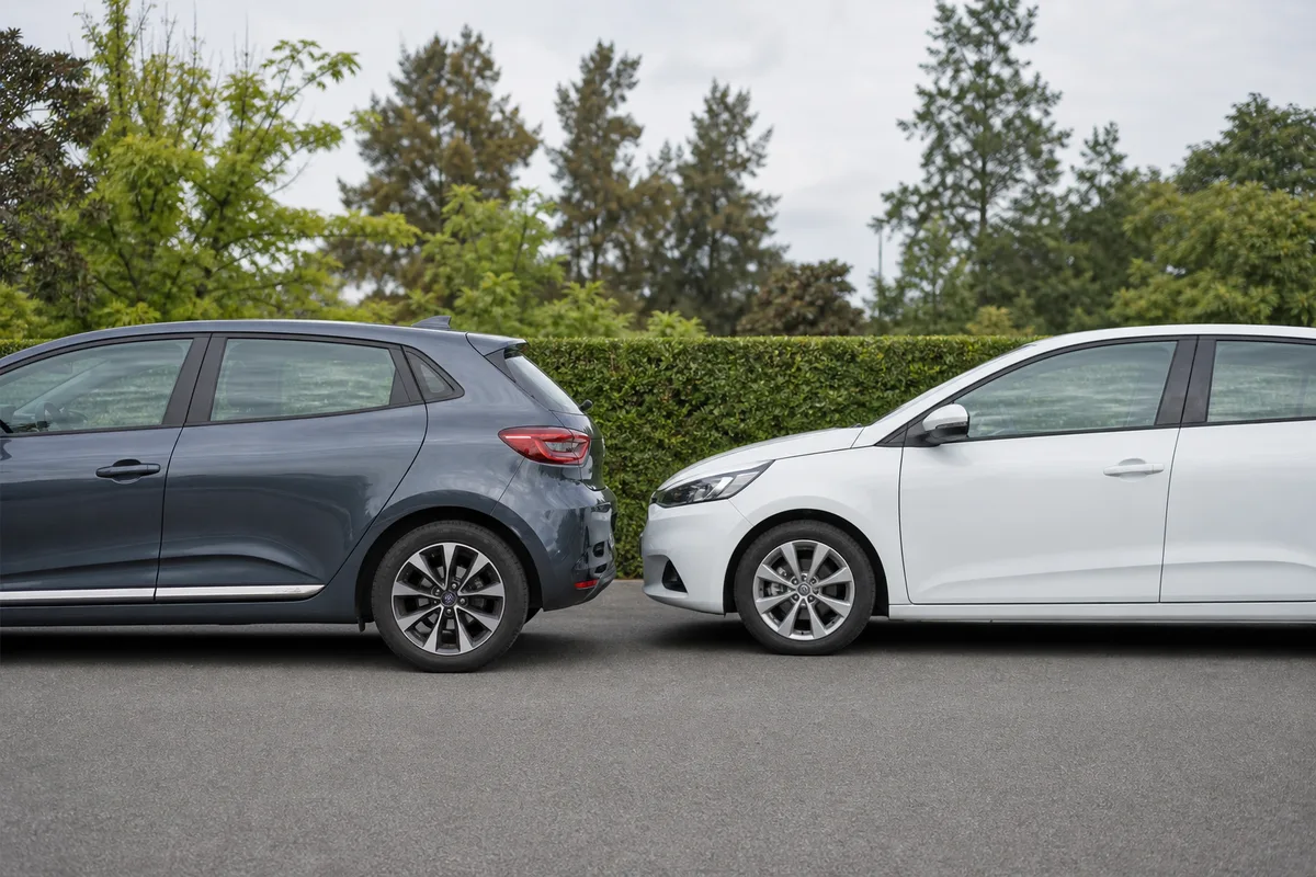 Comparateur voiture hybride : les 5 critères qui comptent